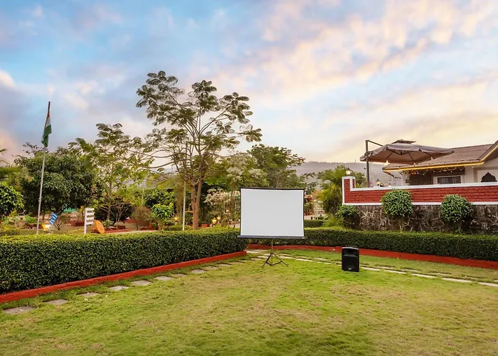 Saffronstays Olive Greens - Pool, Lawn & Glasshouse Escape Karjat